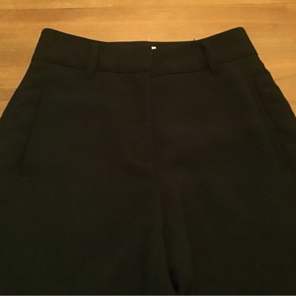 NWOT Aritzia Wilfred High-waisted pleated crepe pants black - Picture 3 of 8